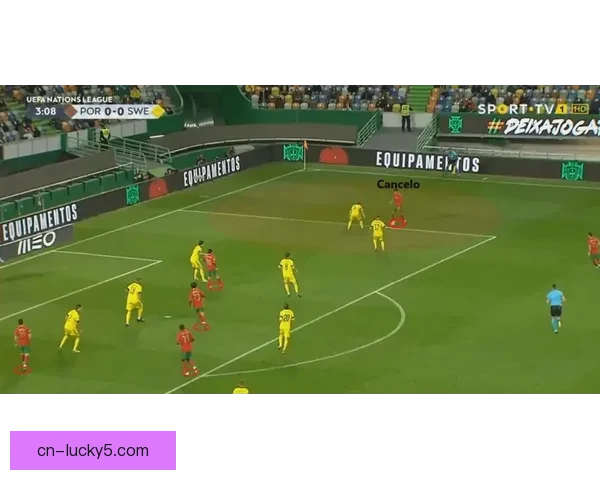 弗林特山主场1比2不敌荷利赫德比赛回顾与关键转折分析深度解析